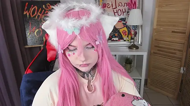 Snapshot of mekurisu chatting on 02/06/26, 05:56 mekurisu online show from 02/06/26, 05:56