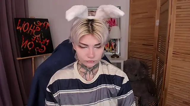 Snapshot of mekurisu chatting on 03/15/26, 04:18 mekurisu online show from 03/15/26, 04:18