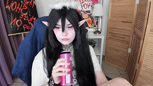 Snapshot of mekurisu chatting on 03/26/26, 01:55 mekurisu online show from 03/26/26, 01:55