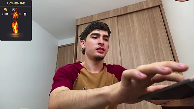 Snapshot of zenn_rush1 chatting on 12/02/24, 11:34 zenn rush1 online show from 12/02/24, 11:34