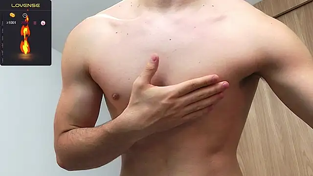 Snapshot of zenn_rush1 chatting on 12/07/24, 11:40 zenn rush1 online show from 12/07/24, 11:40