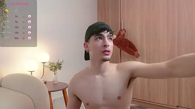 Snapshot of zenn_rush1 chatting on 03/09/25, 02:32 zenn rush1 online show from 03/09/25, 02:32