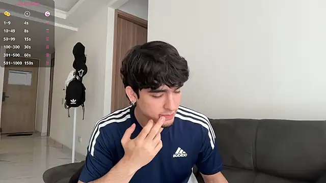 Snapshot of zenn_rush1 chatting on 09/19/25, 01:12 zenn rush1 online show from 09/19/25, 01:12