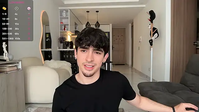 Snapshot of zenn_rush1 chatting on 11/19/25, 02:17 zenn rush1 online show from 11/19/25, 02:17