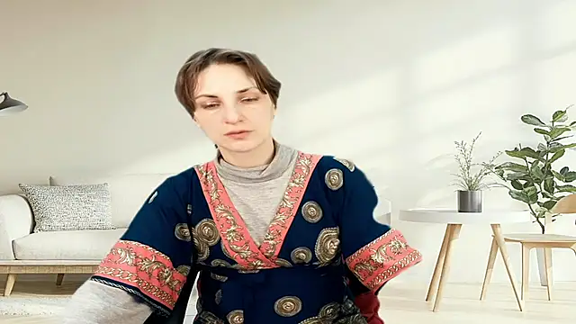 Snapshot of AuroraScript chatting on 10/20/25, 03:12 AuroraScript online show from 10/20/25, 03:12