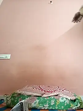 Snapshot of Hotboy1767 chatting on 01/08/25, 04:23 Hotboy1767 online show from 01/08/25, 04:23