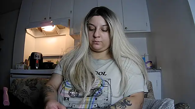 Snapshot of Lilithsincity chatting on 12/06/24, 11:54 Lilithsincity online show from 12/06/24, 11:54