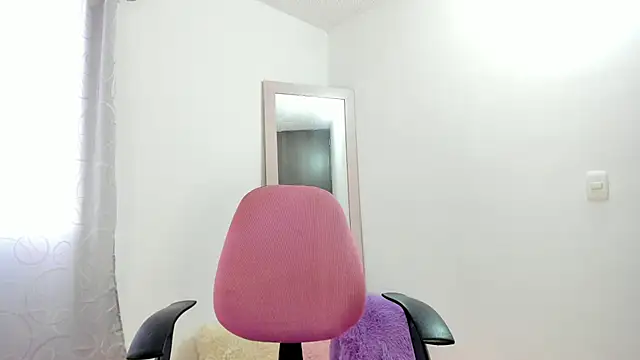 Anniie grey online show from 12/20/25, 09:55