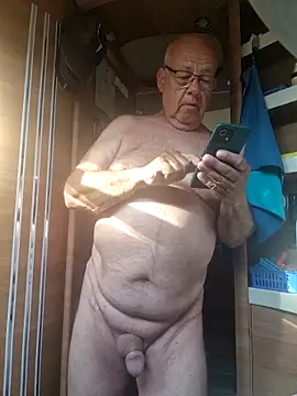 Snapshot of ak616263 chatting on 03/23/26, 08:18 ak616263 online show from 03/23/26, 08:18