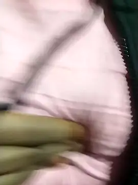 saloni19881 online show from 01/14/25, 07:17