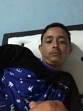 isacalejandroo online show from 02/10/25, 02:19