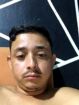 isacalejandroo online show from 09/30/25, 08:52