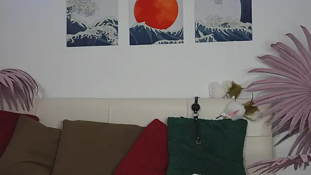 tiffannyjons online show from 12/10/24, 06:17