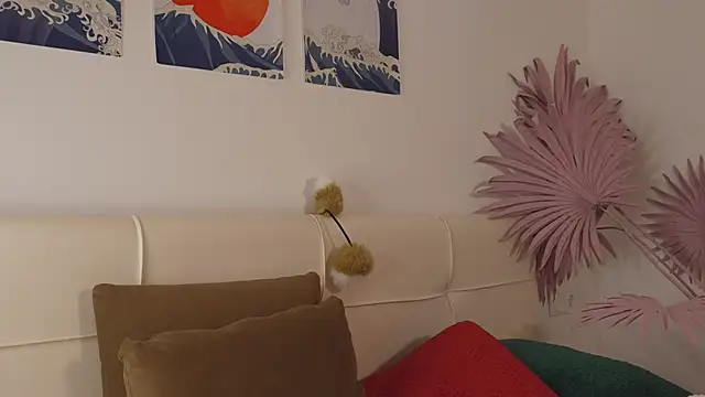 tiffannyjons online show from 12/26/24, 11:13