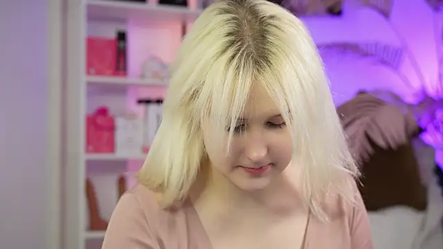 tiffannyjons online show from 04/29/26, 06:14