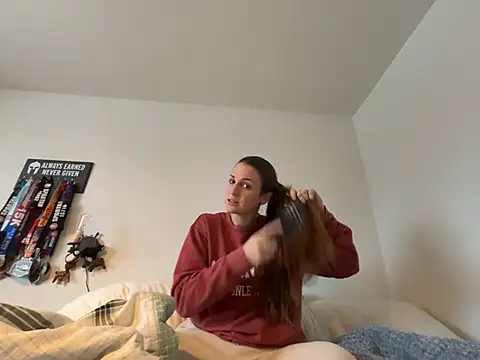 Snapshot of MissSwitch chatting on 01/02/25, 01:30 MissSwitch online show from 01/02/25, 01:30