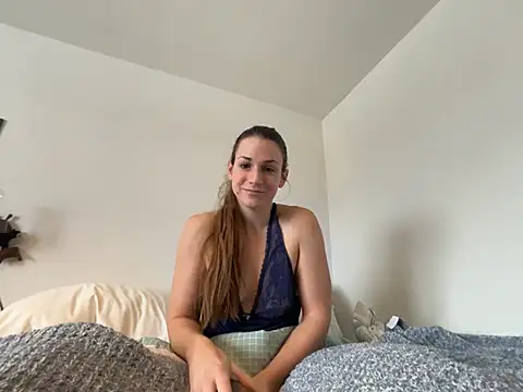 Snapshot of MissSwitch chatting on 01/10/25, 01:31 MissSwitch online show from 01/10/25, 01:31