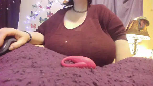 Alli Kat online show from 02/15/25, 06:12