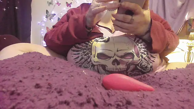 Alli Kat online show from 03/03/25, 08:05