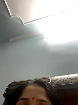 Snapshot of HotRiyacpl chatting on 11/26/25, 02:51 HotRiyacpl online show from 11/26/25, 02:51