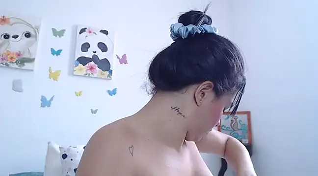 SaraBlosson online show from 12/12/24, 07:37