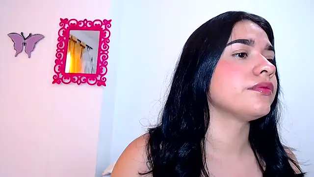 SaraBlosson online show from 03/17/25, 04:54