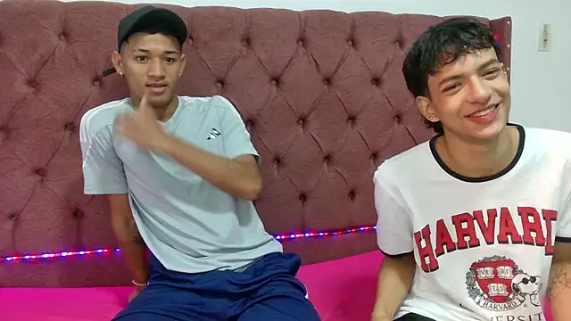 Snapshot of boys_yourparty chatting on 01/03/25, 01:14 boys yourparty online show from 01/03/25, 01:14