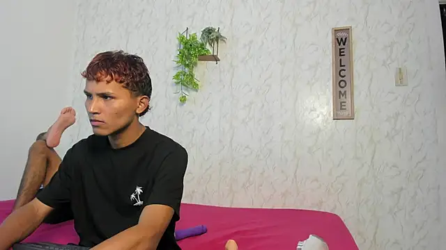 Snapshot of boys_yourparty chatting on 04/09/26, 01:16 boys yourparty online show from 04/09/26, 01:16