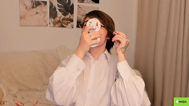 Snapshot of Funny_bunnyy chatting on 12/14/24, 09:24 Funny bunnyy online show from 12/14/24, 09:24