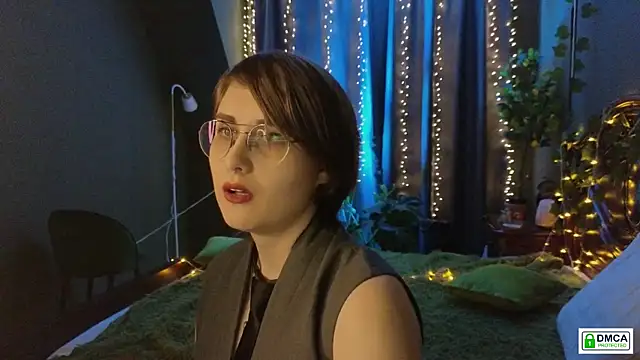 Snapshot of Funny_bunnyy chatting on 01/20/25, 08:18 Funny bunnyy online show from 01/20/25, 08:18