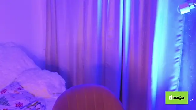 Snapshot of Funny_bunnyy chatting on 02/08/25, 04:47 Funny bunnyy online show from 02/08/25, 04:47