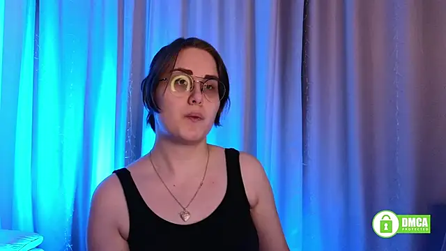 Snapshot of Funny_bunnyy chatting on 03/03/25, 02:47 Funny bunnyy online show from 03/03/25, 02:47