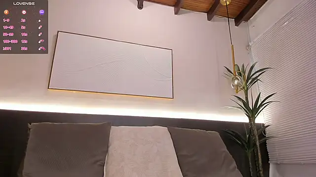 SophieBlake online show from 02/12/25, 08:40