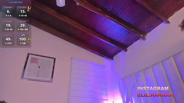 Snapshot of lil_hanna18 chatting on 01/29/25, 11:51 lil hanna18 online show from 01/29/25, 11:51