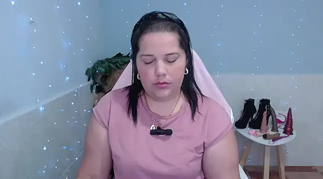 kiara scottt online show from 01/07/25, 05:01