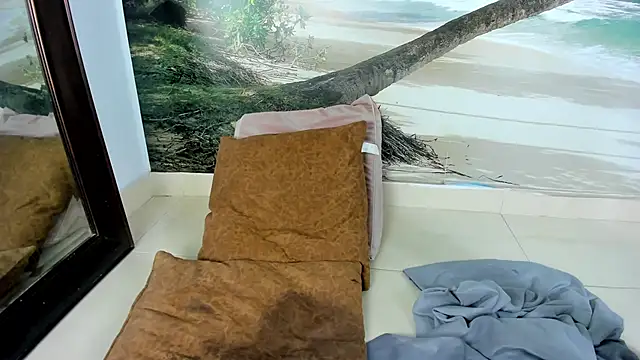 Mieldeluna online show from 12/08/24, 11:24