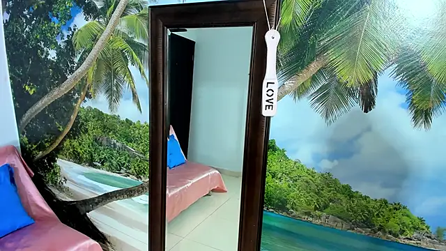 Mieldeluna online show from 01/04/25, 05:48