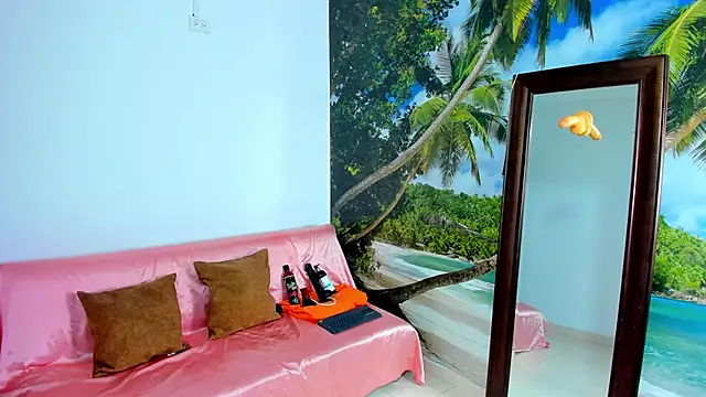 Mieldeluna online show from 01/08/25, 04:44