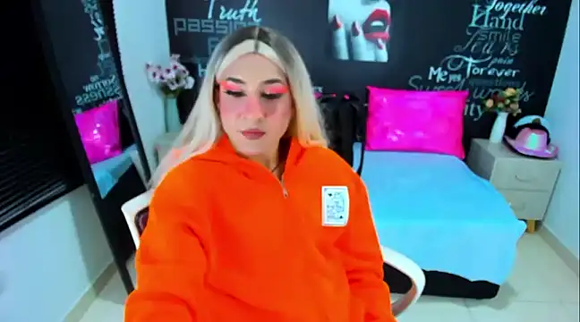 Snapshot of DarianaGia chatting on 12/02/24, 09:02 DarianaGia online show from 12/02/24, 09:02