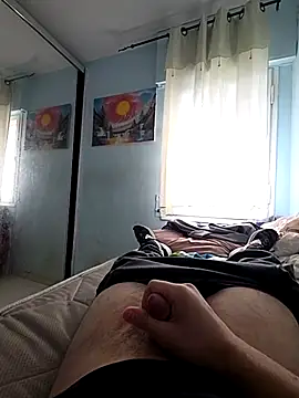 Snapshot of Chneor28 chatting on 02/01/26, 09:41 Chneor28 online show from 02/01/26, 09:41