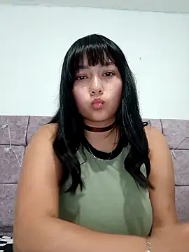 Snapshot of Dulce_yul chatting on 02/01/25, 11:27 Dulce yul online show from 02/01/25, 11:27