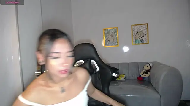  ella b online show from 01/14/25, 07:53