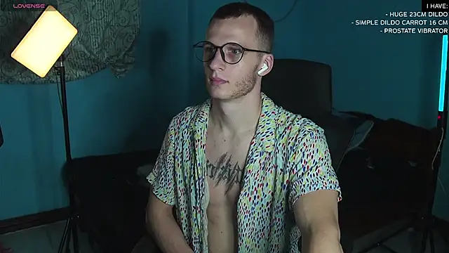 mickeypict online show from 02/20/25, 03:41