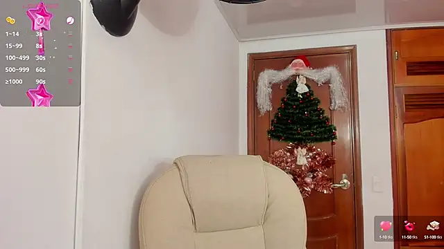 Snapshot of Maavca_ chatting on 01/05/25, 01:04 Maavca  online show from 01/05/25, 01:04