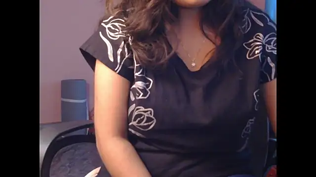 AngelLiza69 online show from 02/13/25, 10:34