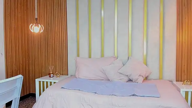 love mommy online show from 03/14/25, 02:20