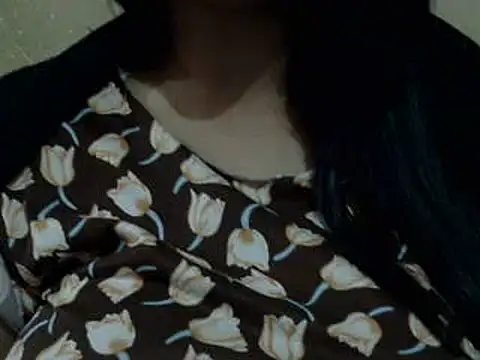 Snapshot of CUET-INDIA chatting on 01/10/25, 09:02 CUET-INDIA online show from 01/10/25, 09:02