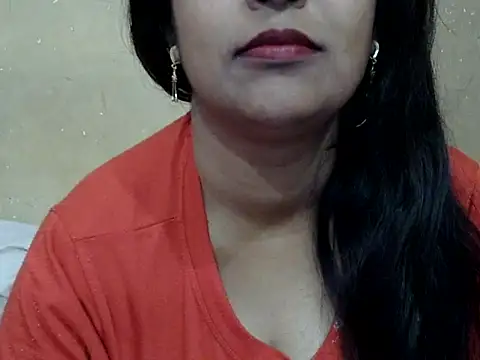 Snapshot of CUET-INDIA chatting on 02/12/25, 05:37 CUET-INDIA online show from 02/12/25, 05:37