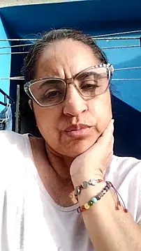 Yaya    11 online show from 12/14/25, 09:52