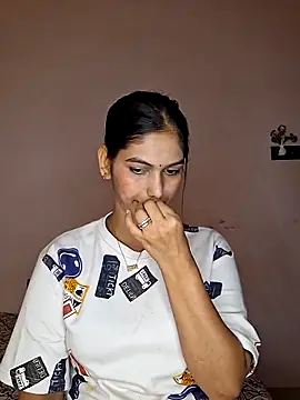 Garima G online show from 10/04/25, 04:49